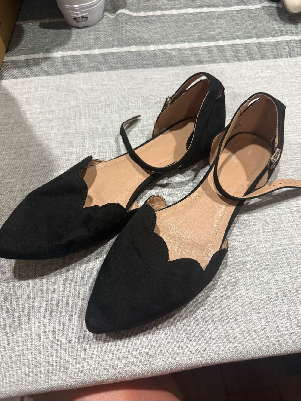 Women's Black Scalloped Ankle-Strap Flats